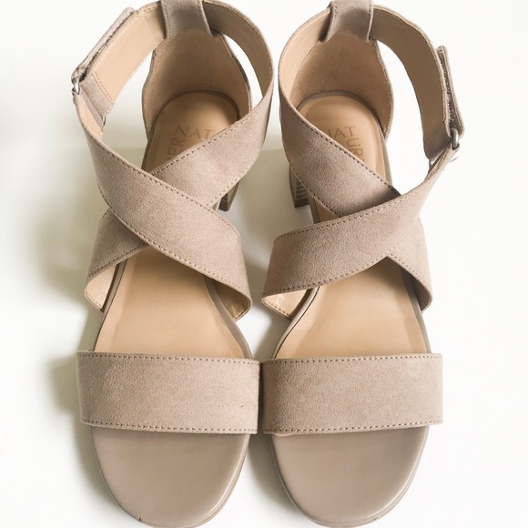 Naturalizer Shoes - Tan strapped heel sandals